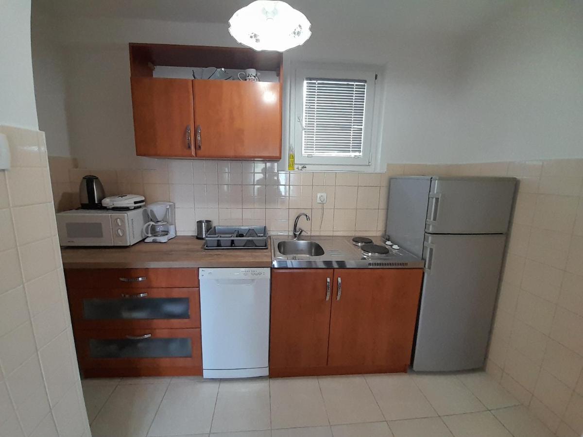 App Goga Appartement Umag Buitenkant foto