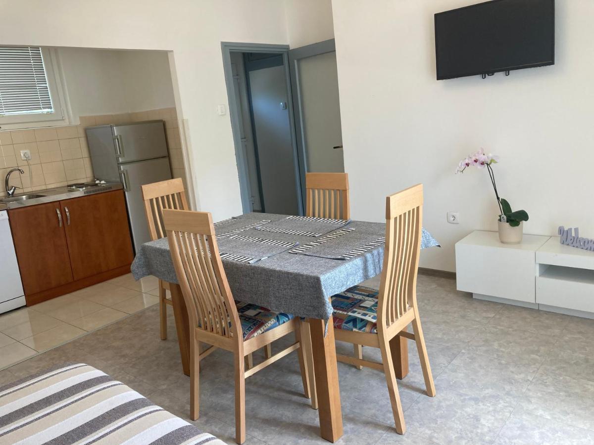App Goga Appartement Umag Buitenkant foto