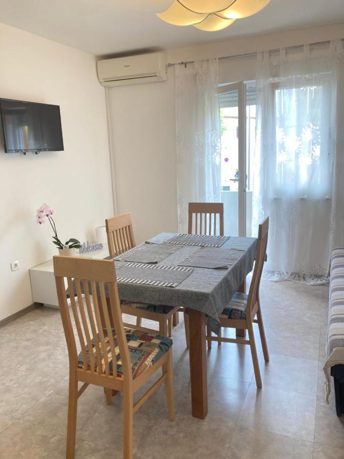 App Goga Appartement Umag Buitenkant foto
